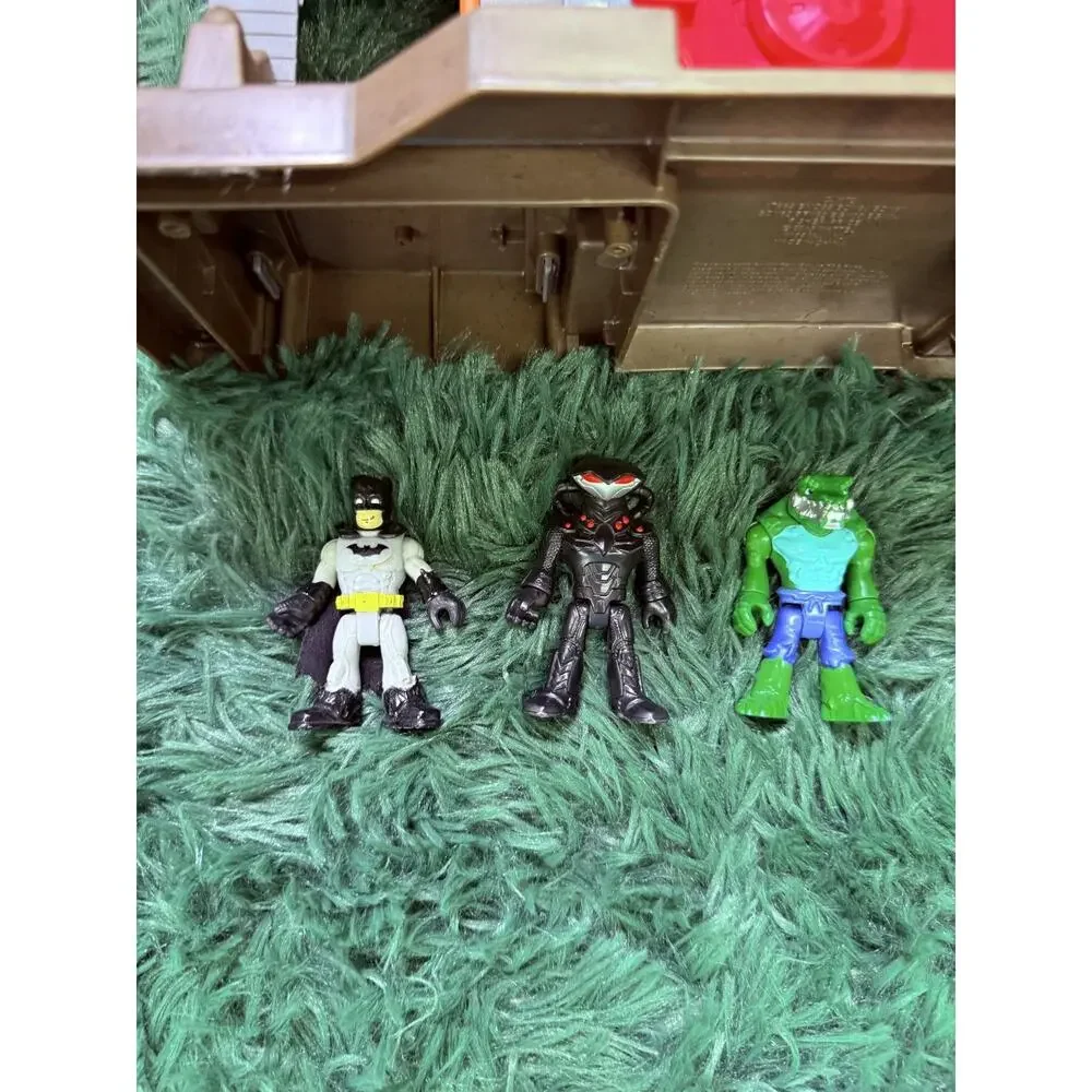 Fisher-Price Imaginext DC Super Friends Gotham City Batman Playset 5 Figures Lot